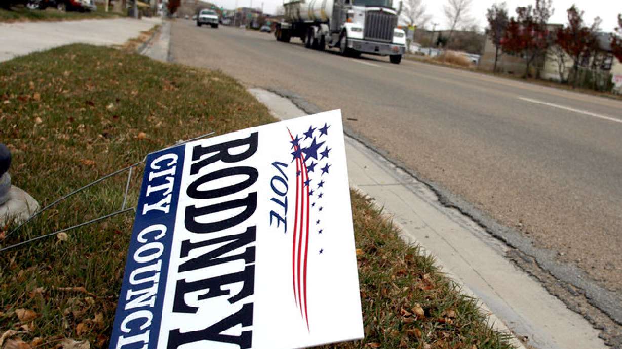 Duchesne City Council incumbent disqualified