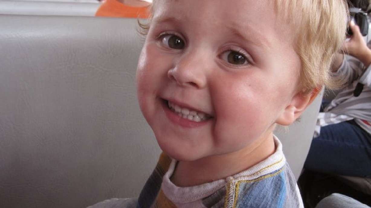 Friends, family rally for 3-year-old's 4th open heart surgery