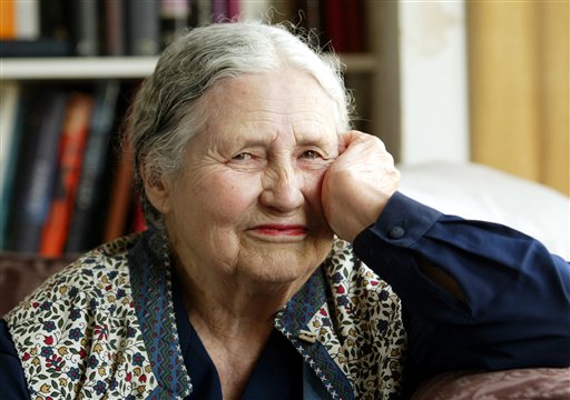 Fallece Doris Lessing, premio Nobel de Literatura