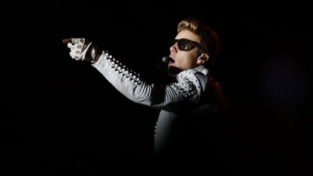 Justin Bieber ahora hace lío en México