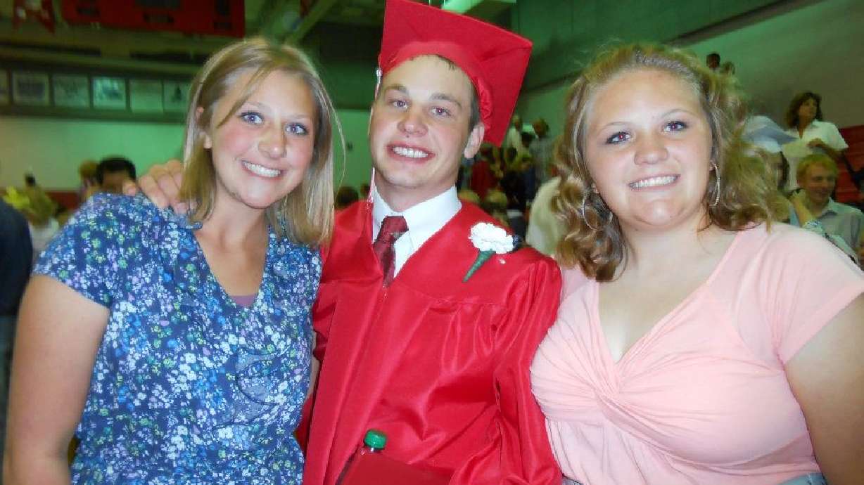 Man dies from injuries after deer-related collision