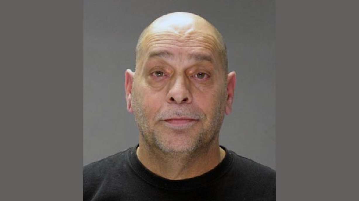 Utah trucker challenges arrest in sex slave case