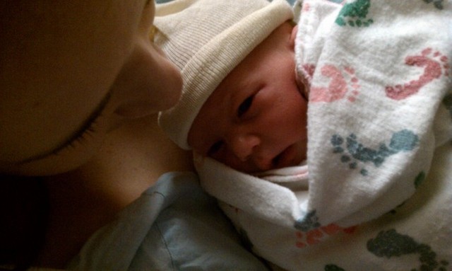 Mothers reach out to others spending holidays in NICU