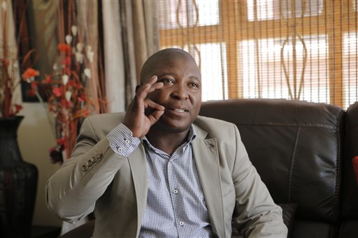 Intérprete en acto a Mandela estaba alucinando