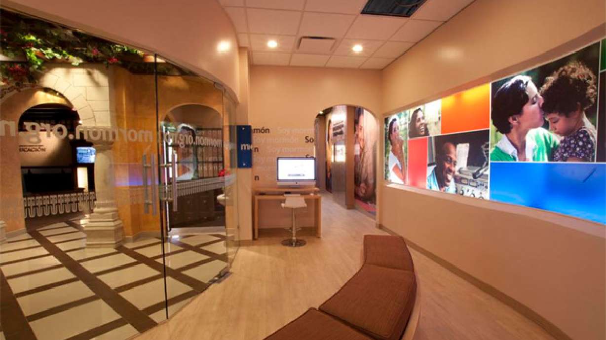 Remodeled LDS visitors' center opens in Mexico City