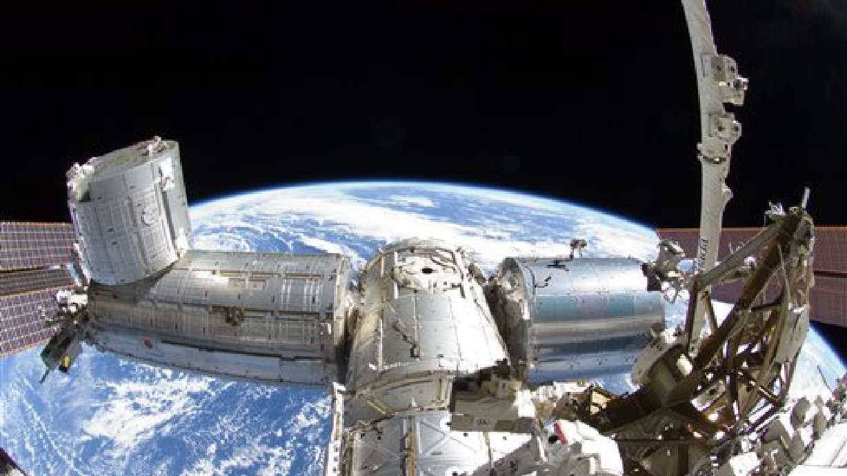 Problemas de refrigeración ayudan cumplir sueño navideño de astronauta