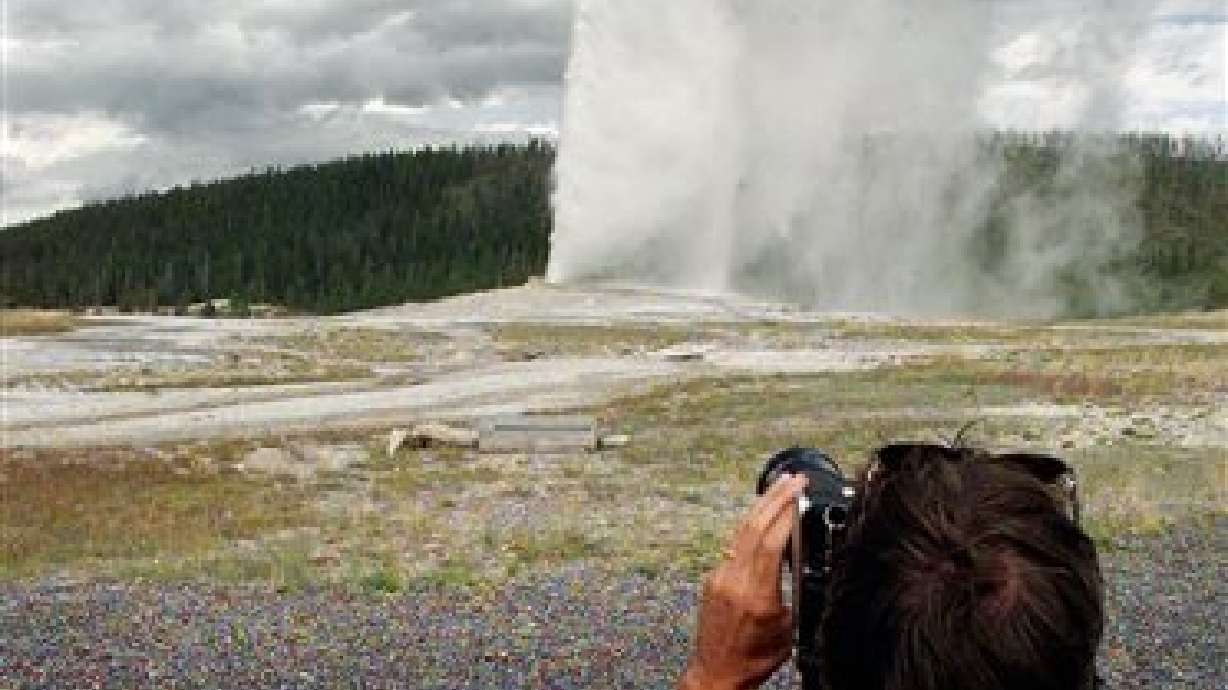 Yellowstone tiene más magma del pensado