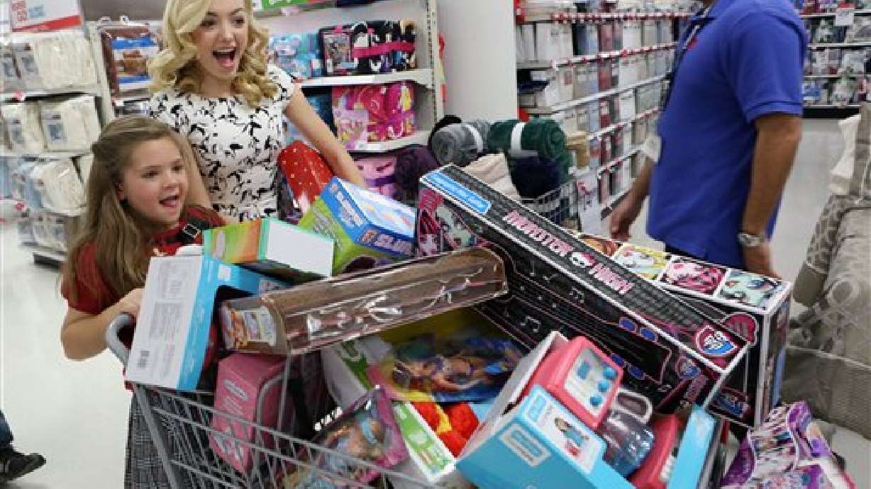 Maratón de frenesí navideño de compras en EEUU