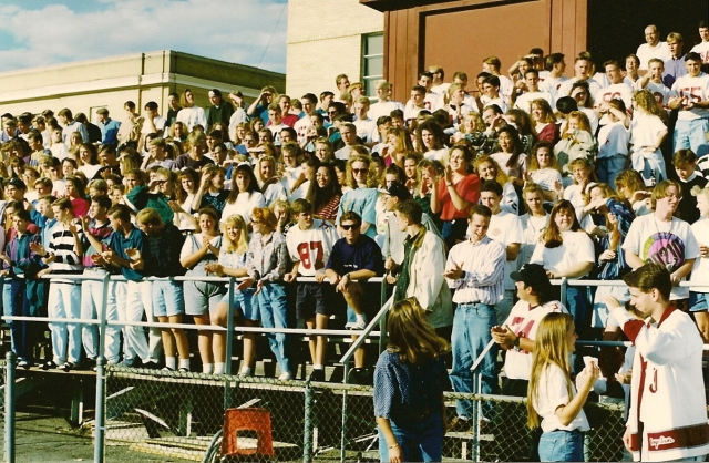 20-year reunion lets alumni 'pay it forward'