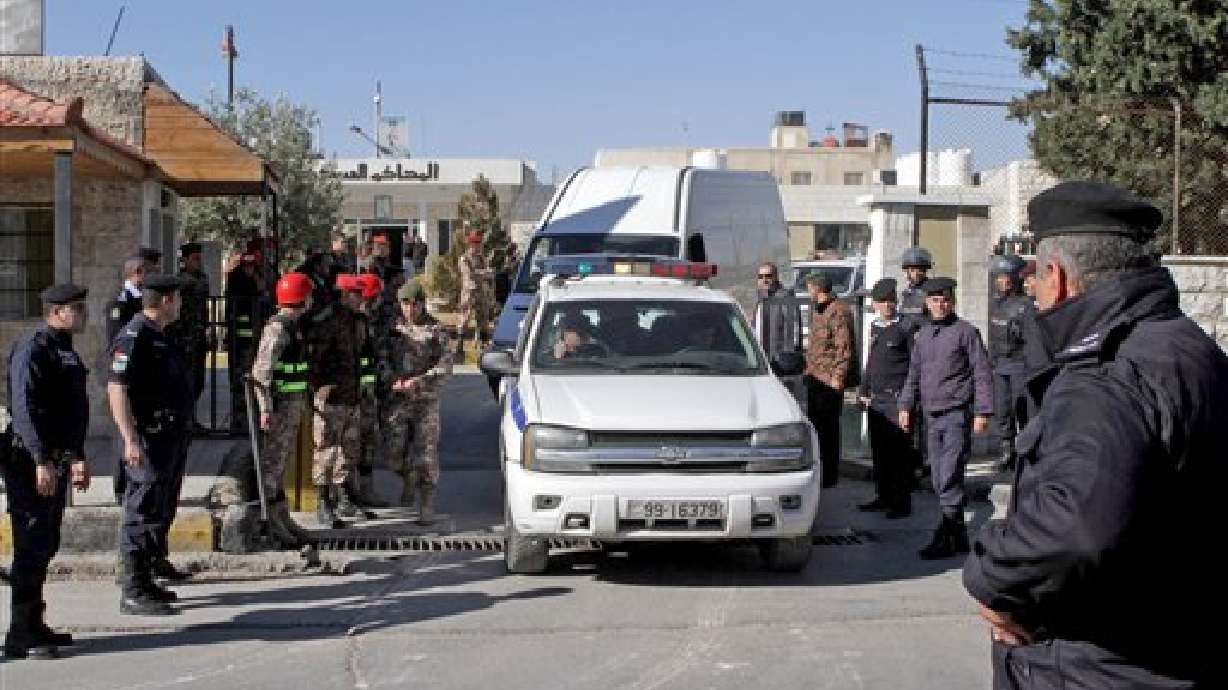 US sends Hellfire missiles to Iraq