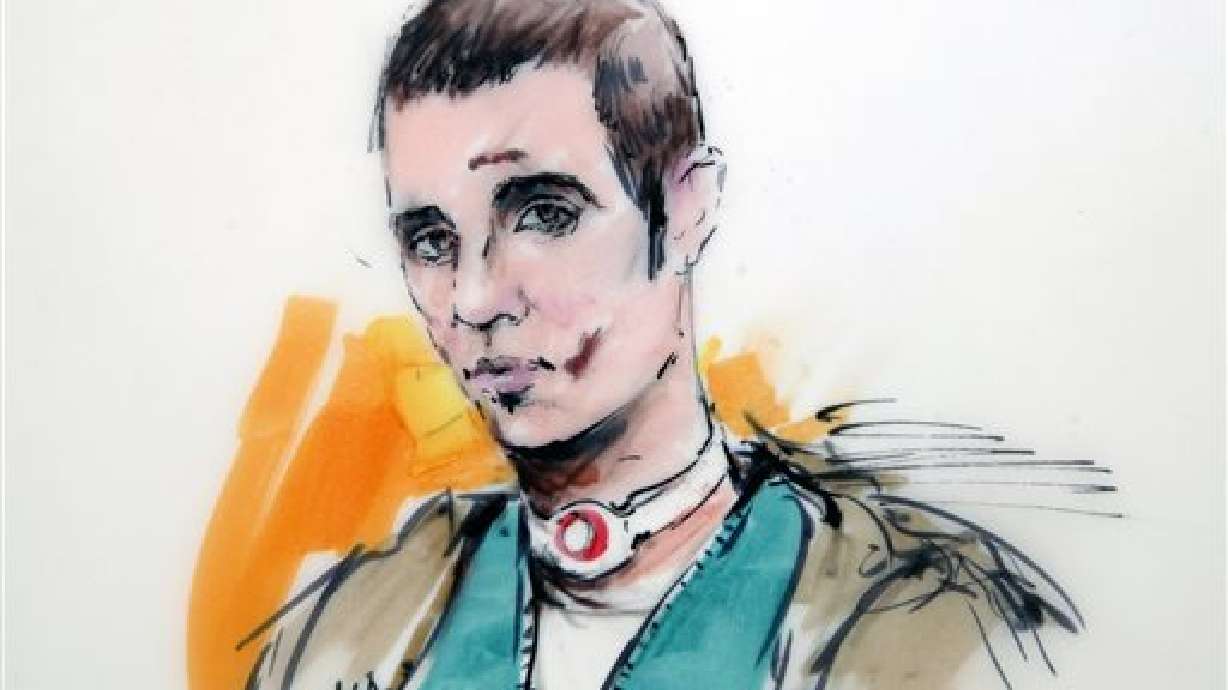 Suspect in LA airport shooting pleads not guilty