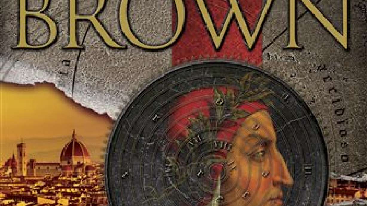 2013: Demandas, fusiones y también libros