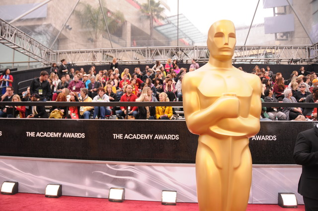 Should you watch it or not? 2014 Awards Season 101