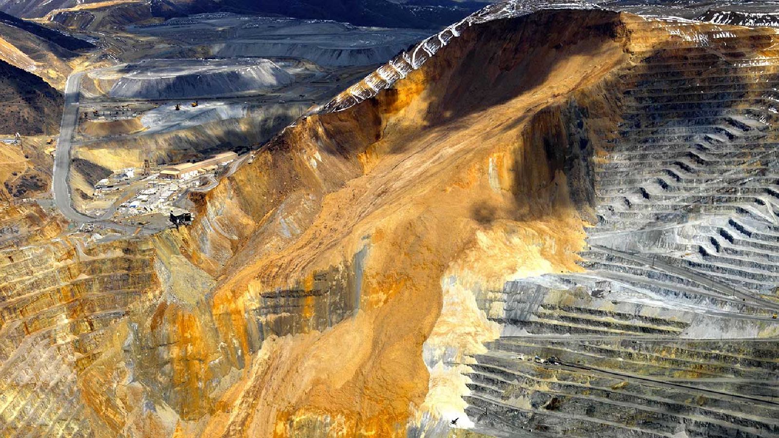 Landslide At Bingham Canyon Mine Triggered Earthquakes Geologists Say Ksl Com Landslide At Bingham Canyon Mine Triggered Earthquakes Geologists Say Ksl Com