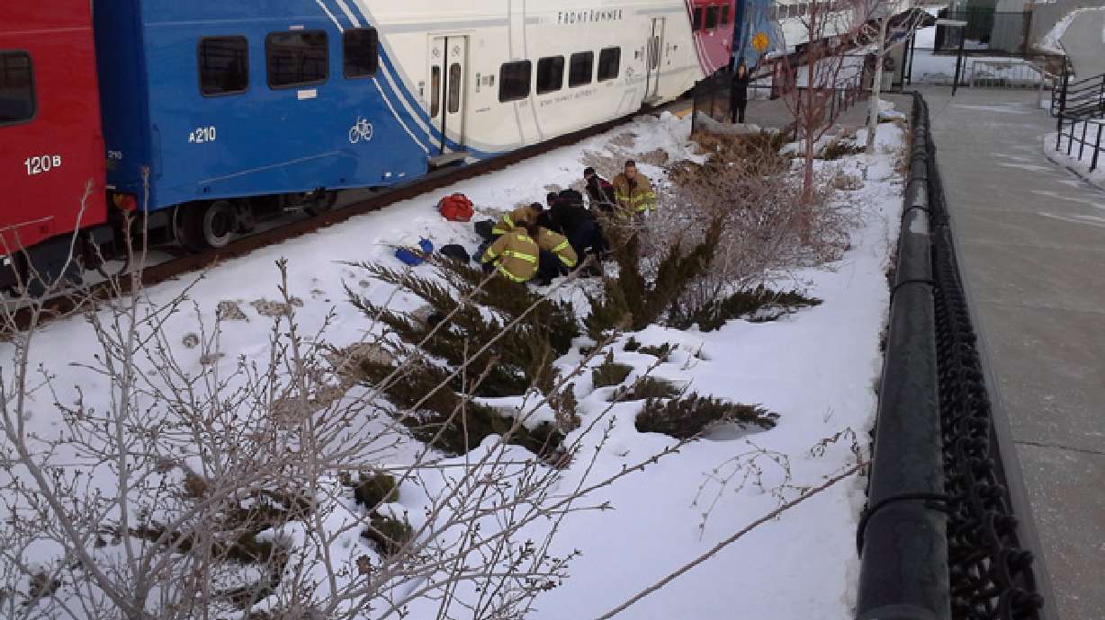 Man 'not paying attention' hit by FrontRunner train