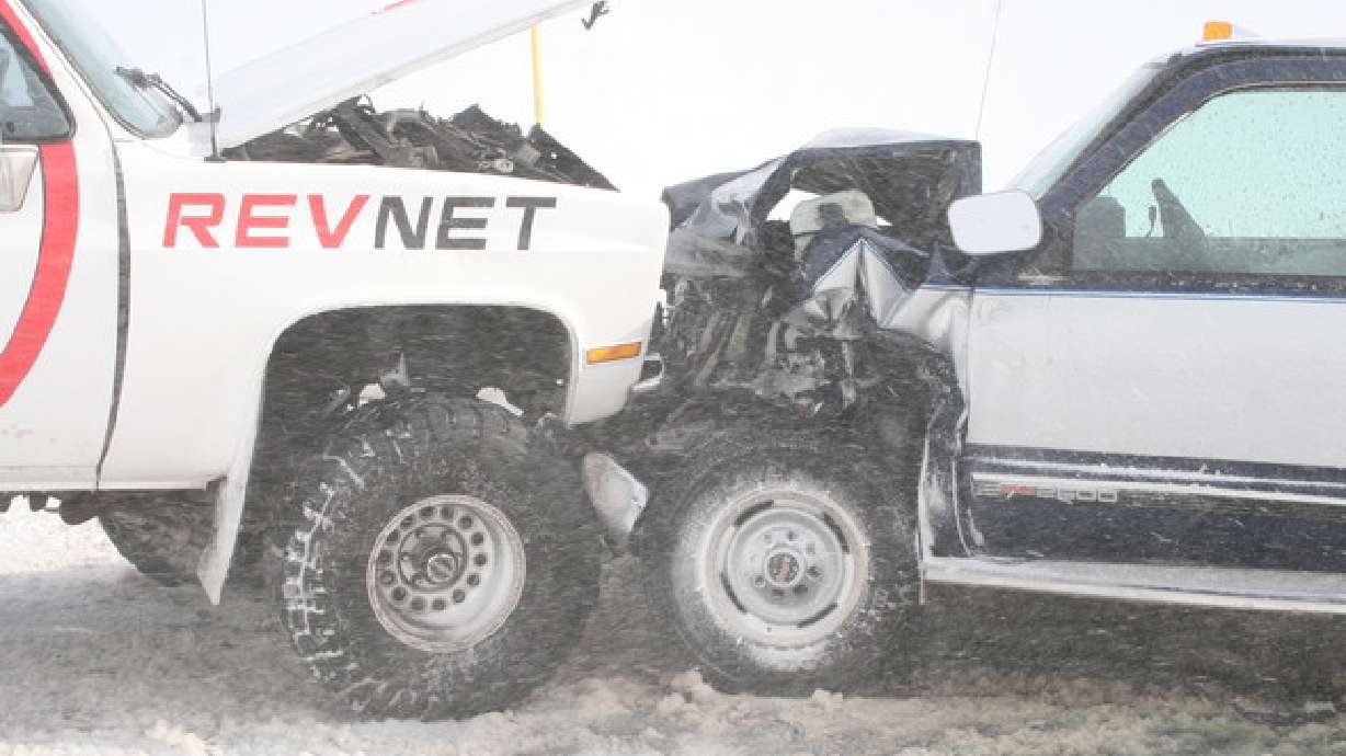 1 killed, 2 injured in Logan Canyon crash