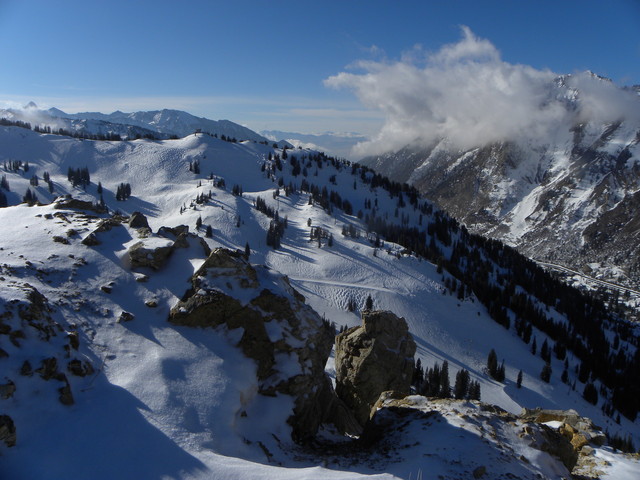 Best payoff for Alta's High Boy run? The bar 
at the end. "At the top you get an insane 
view down the canyon all the way down to 
valley floor," says pro skier Julian Carr, 
world record holder for the highest invert 
ever performed (translation: a very big 
jump). "Once you drop in, it's steep and 
sustained good times all the way to the 
bottom, legs-a-burning, straight to the 
Sitzmark bar for a tasty beverage."