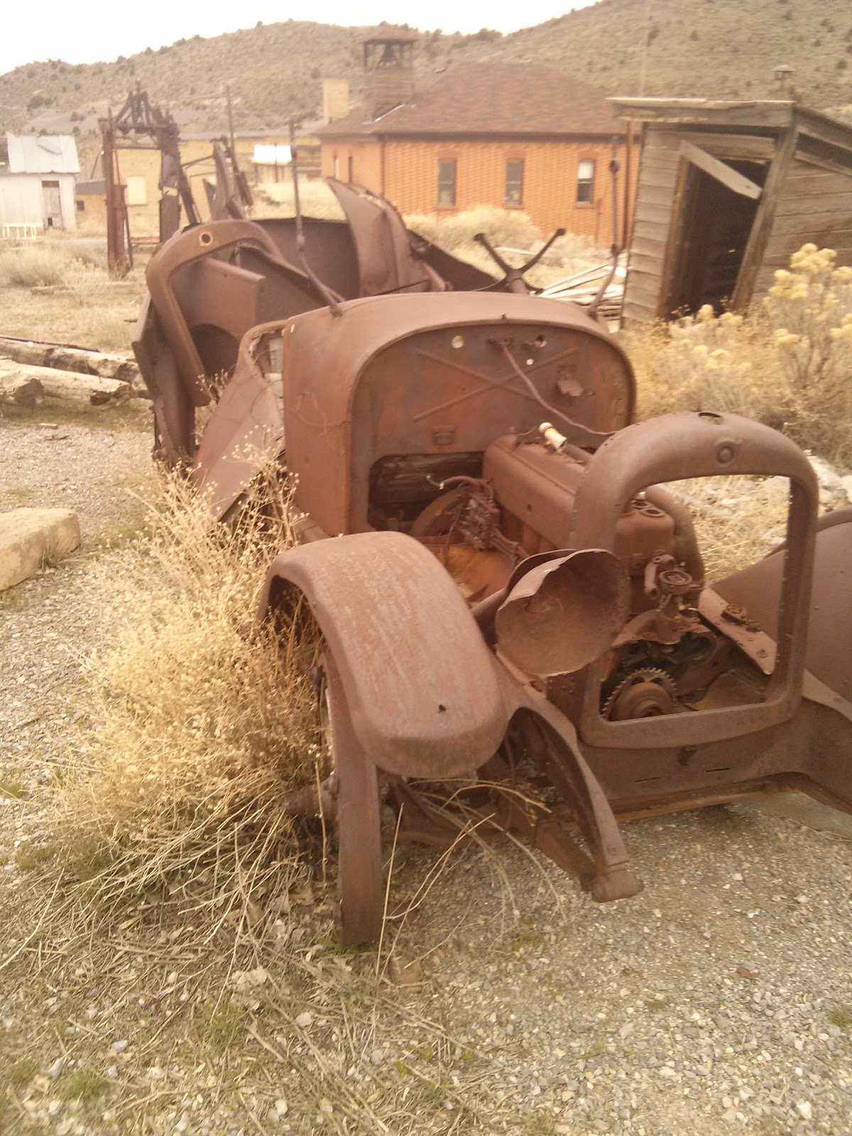 A rusted truck sitting around in Eureka