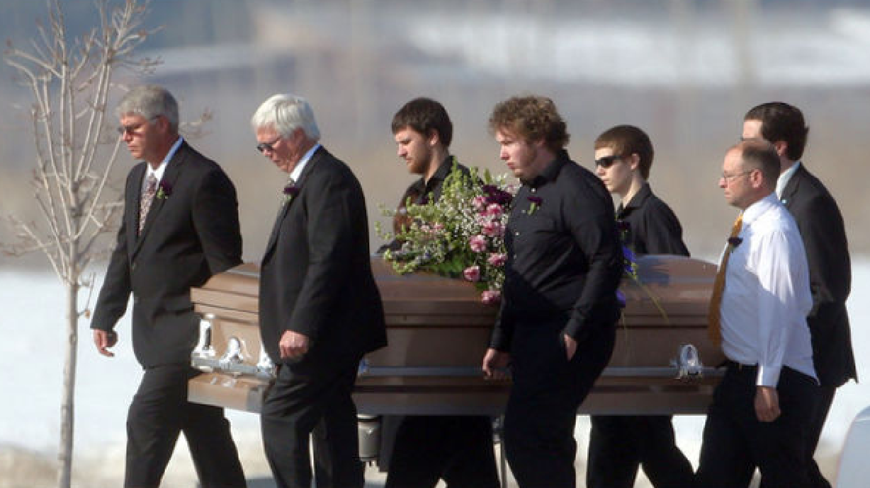 Relatives, friends attend funeral for slain Spanish Fork family