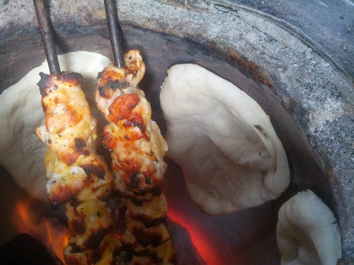 Veteran starts Indian food cart from war zone