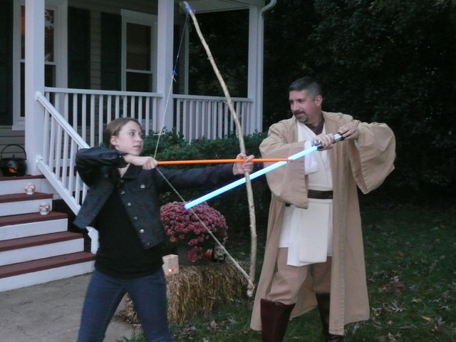 Father with cancer writes 826 napkin notes for daughter