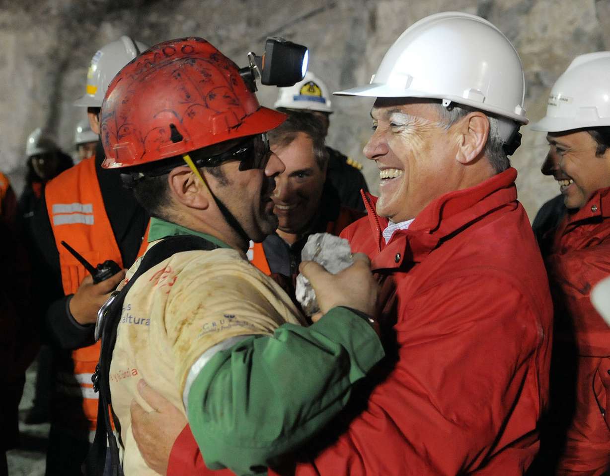 Banderas destaca el valor de la vida de los 33 mineros chilenos