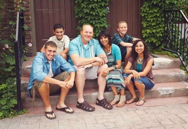 Bill and Ross Parrish with their four children. (Photo: Courtesy of
Parrish Family)