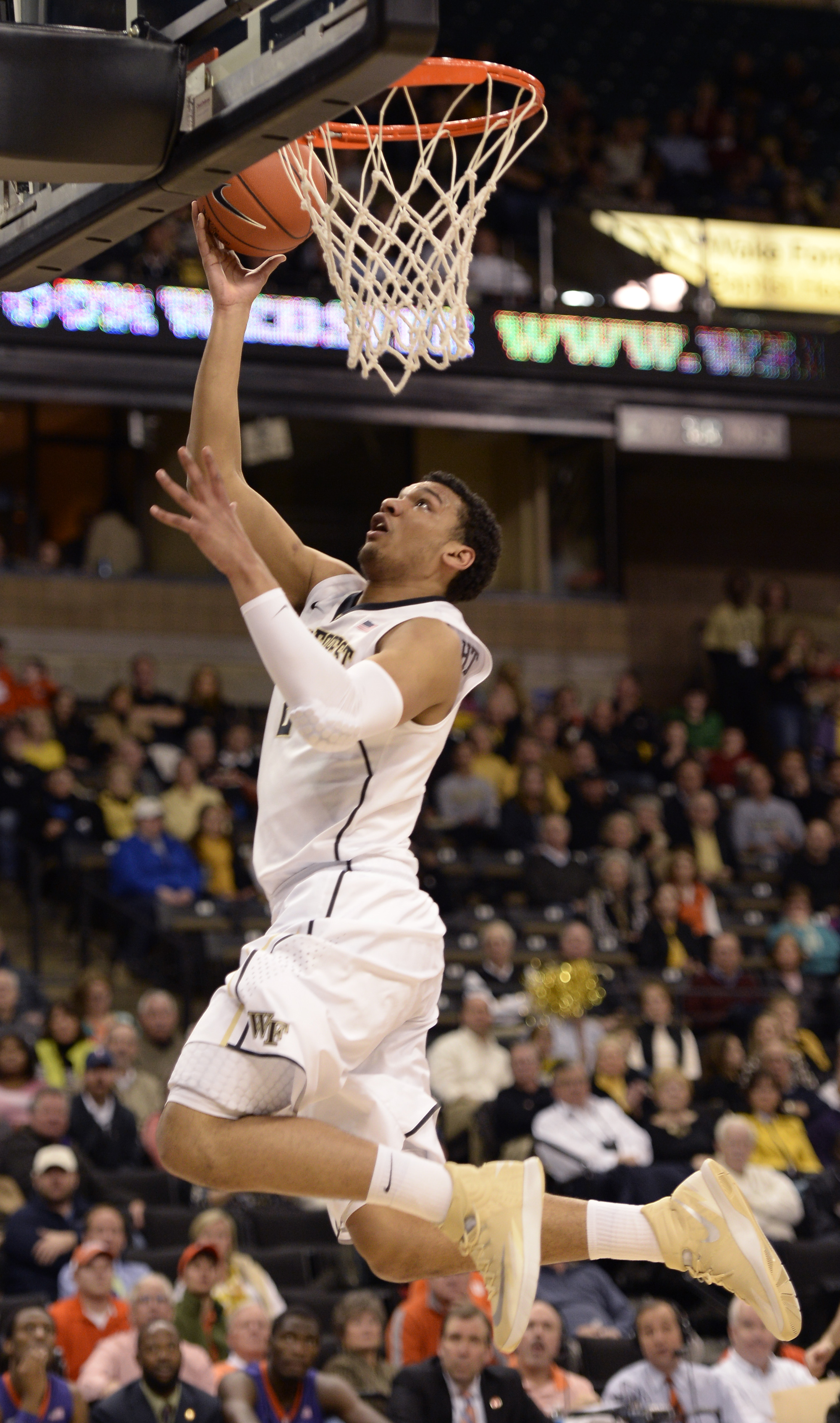 Wake beats Clemson 62-57 to snap 7-game slide