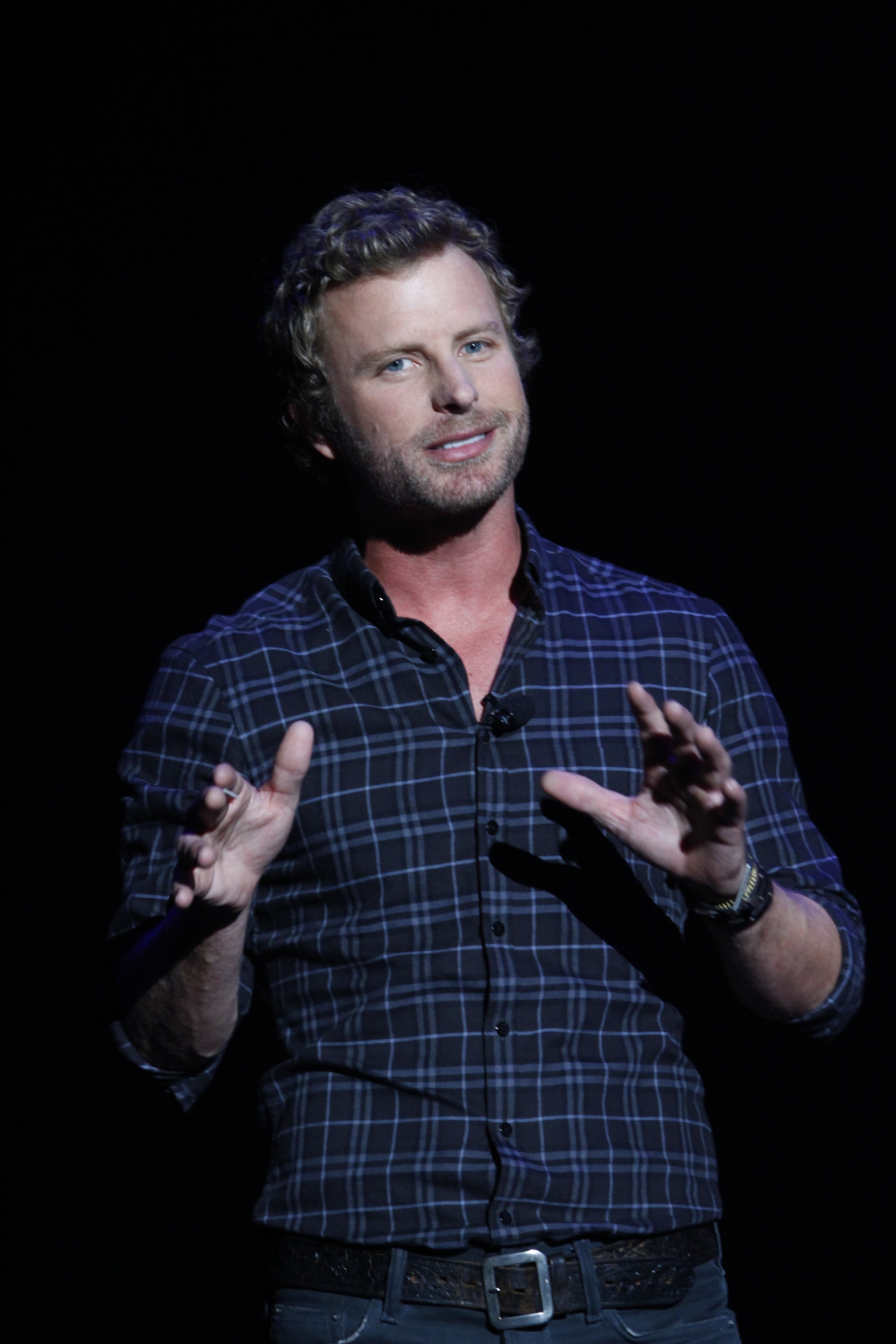 Album shows Dierks Bentley's split personality