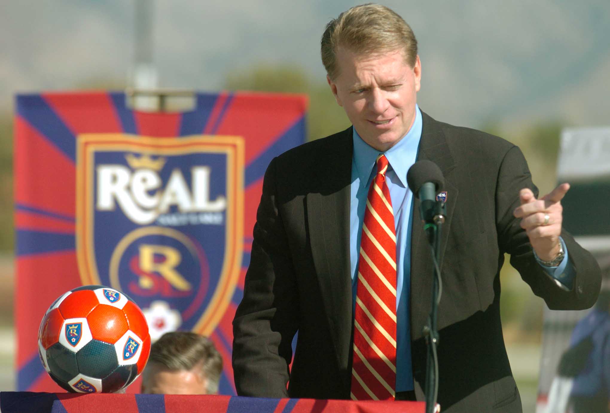 Former Real Salt Lake owner David W. Checketts acknowledges the Real Loyalists at a press conference to announce the building of Rio Tinto Stadium in Sandy, Utah. Photo taken Oct. 12, 2005 in Sandy, Utah.