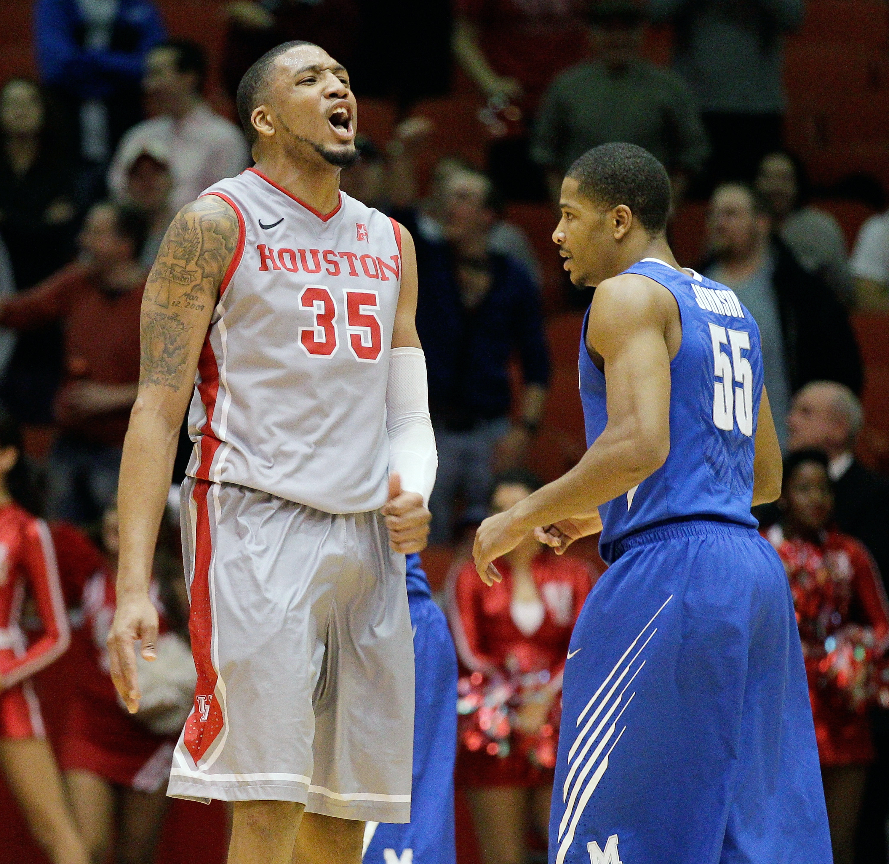 House leads Houston over No. 21 Memphis, 77-68