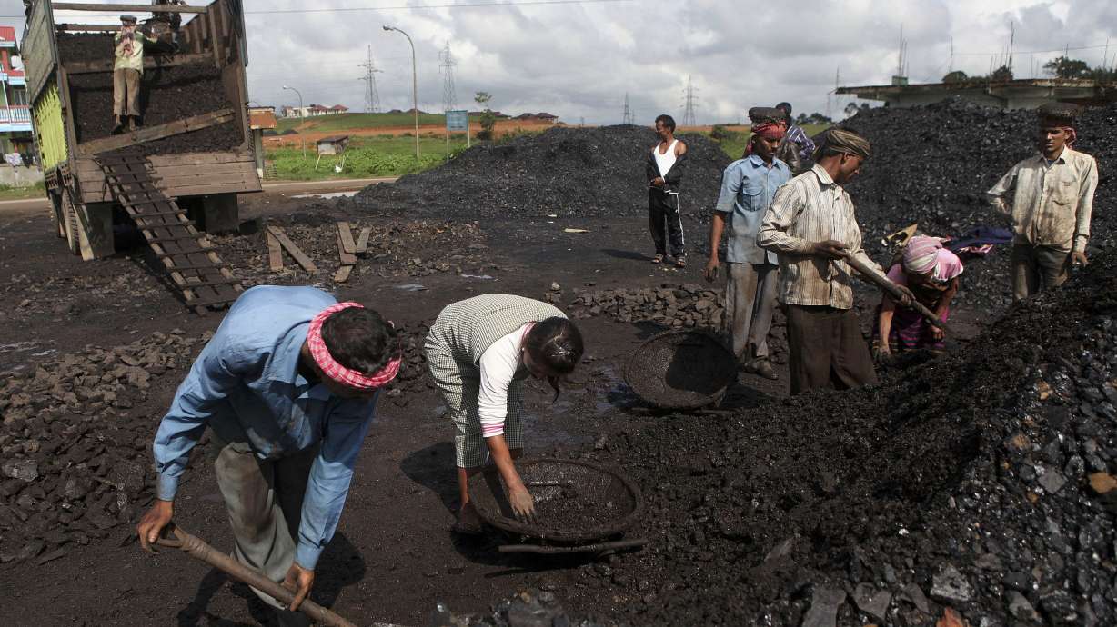 Coal crunch gives impetus to India's solar switch