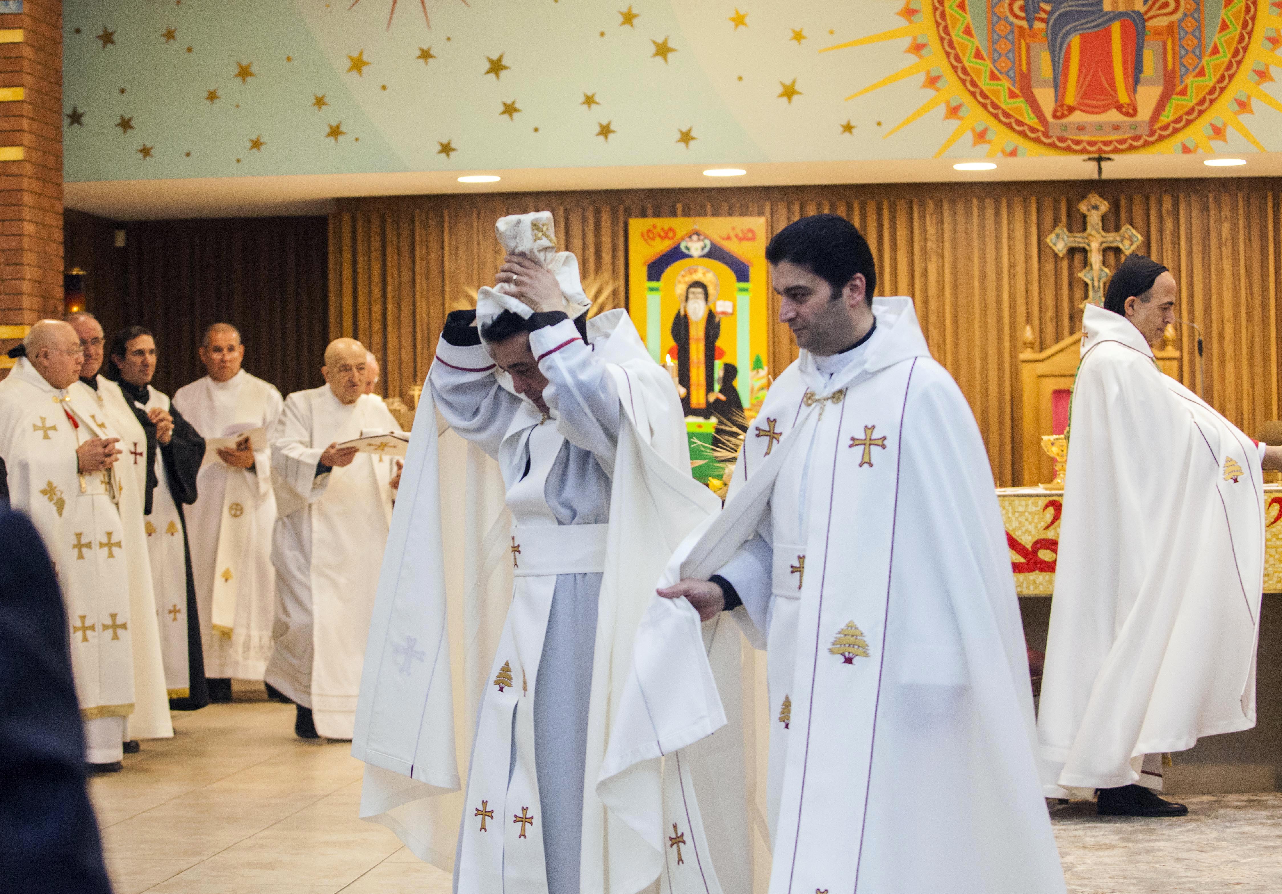 Married dad becomes Maronite Catholic priest in US