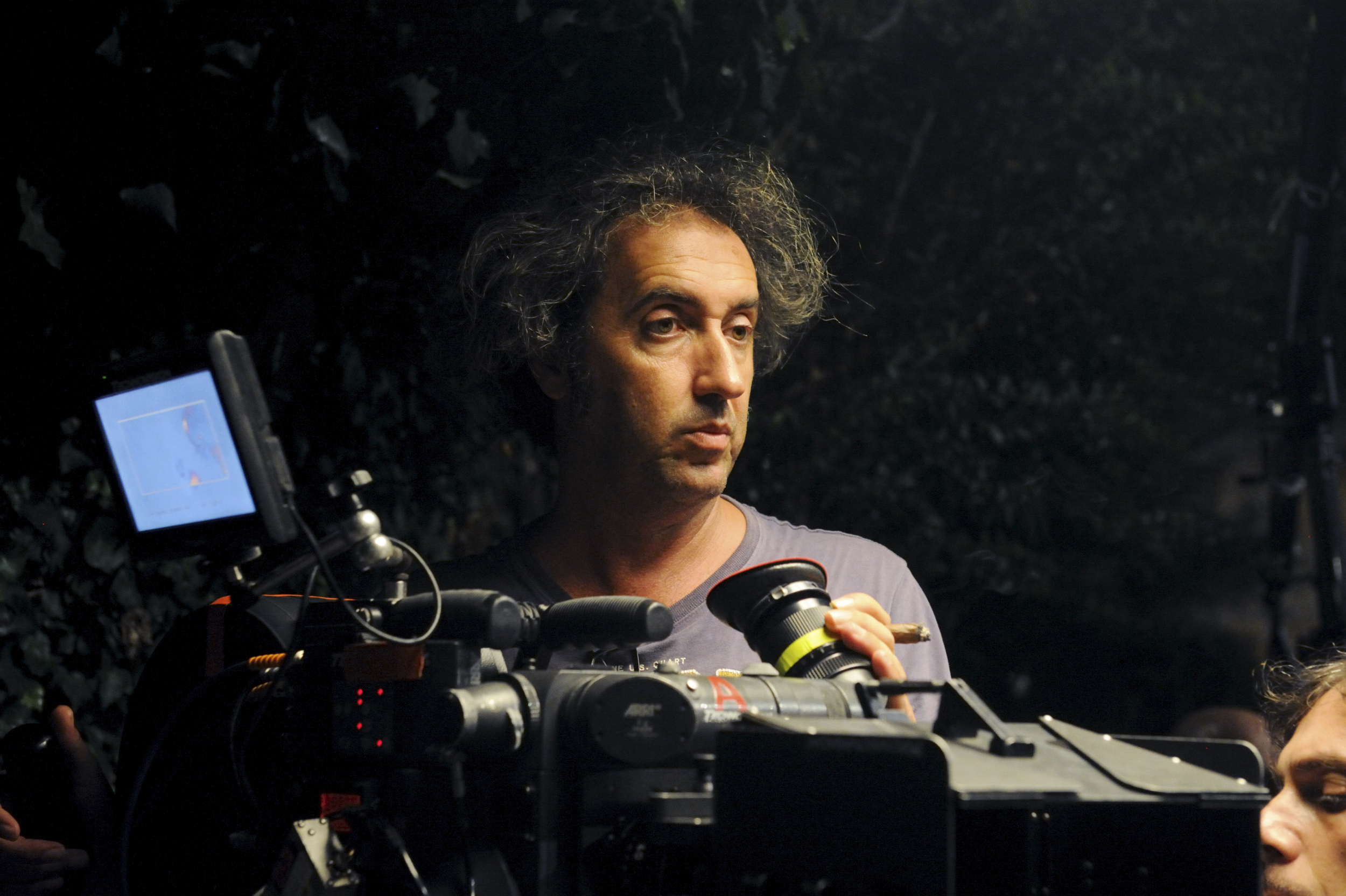 Sorrentino's Oscar-hopeful divides Italian critics