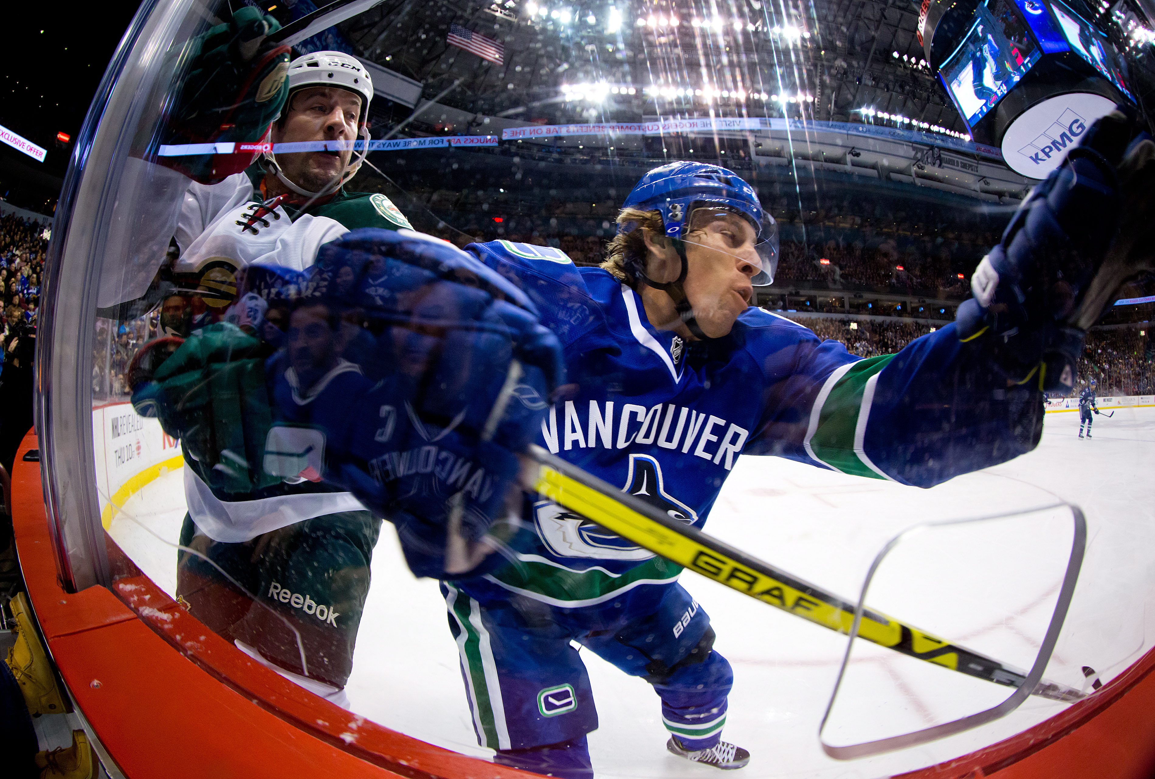 Fontaine's SO goal gives Wild 2-1 win over Canucks