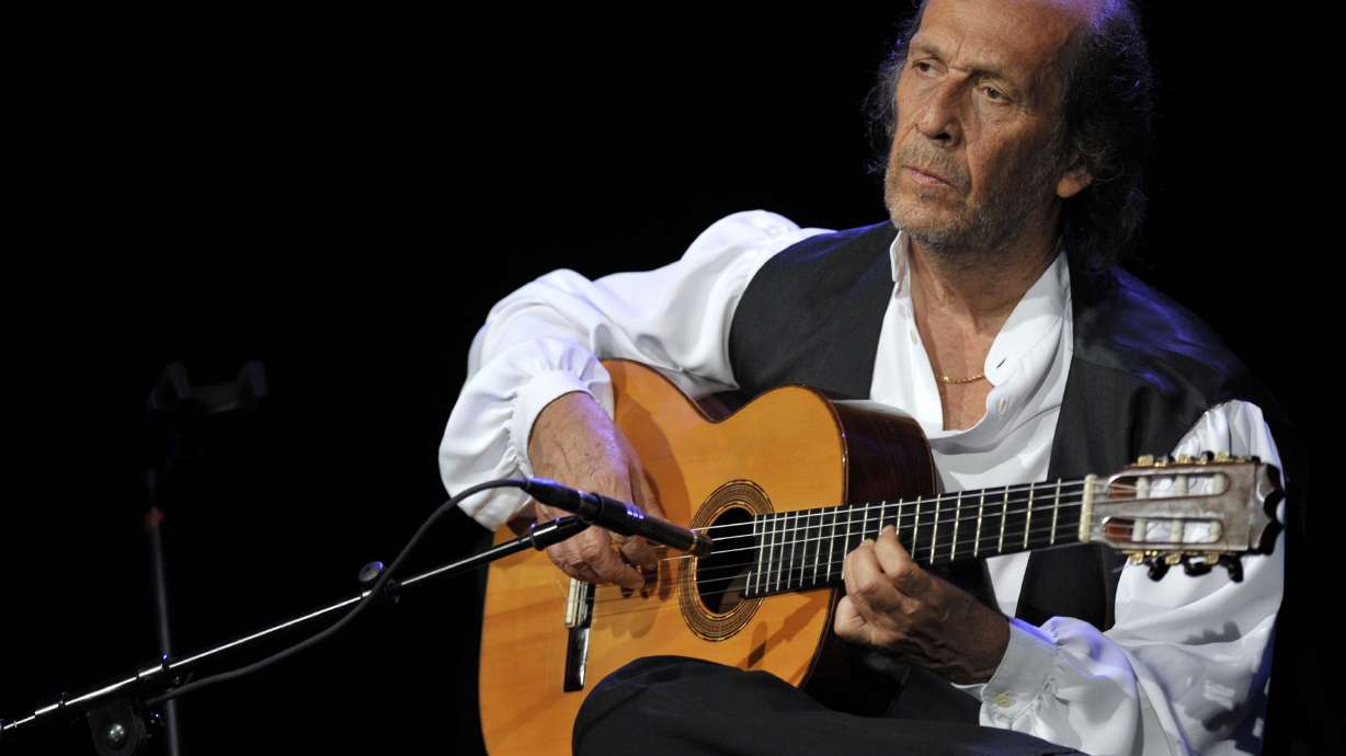Paco de Lucia receives heartfelt funeral in Spain
