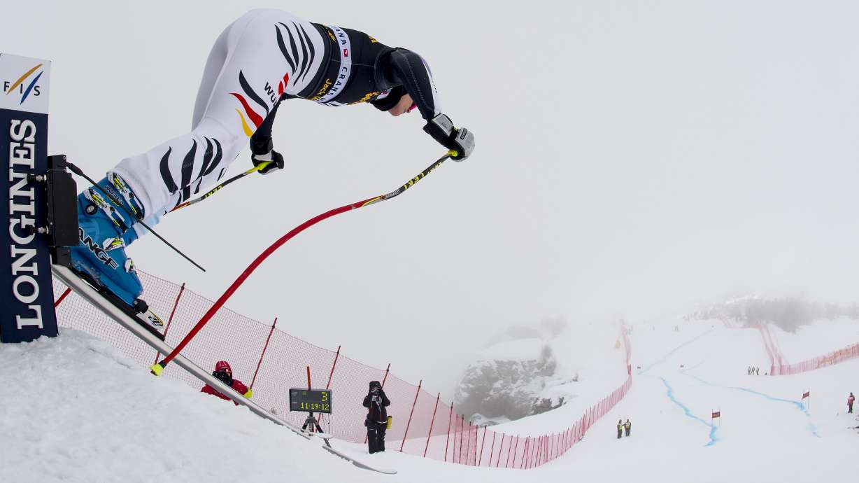 Women's WC downhill canceled due to bad weather