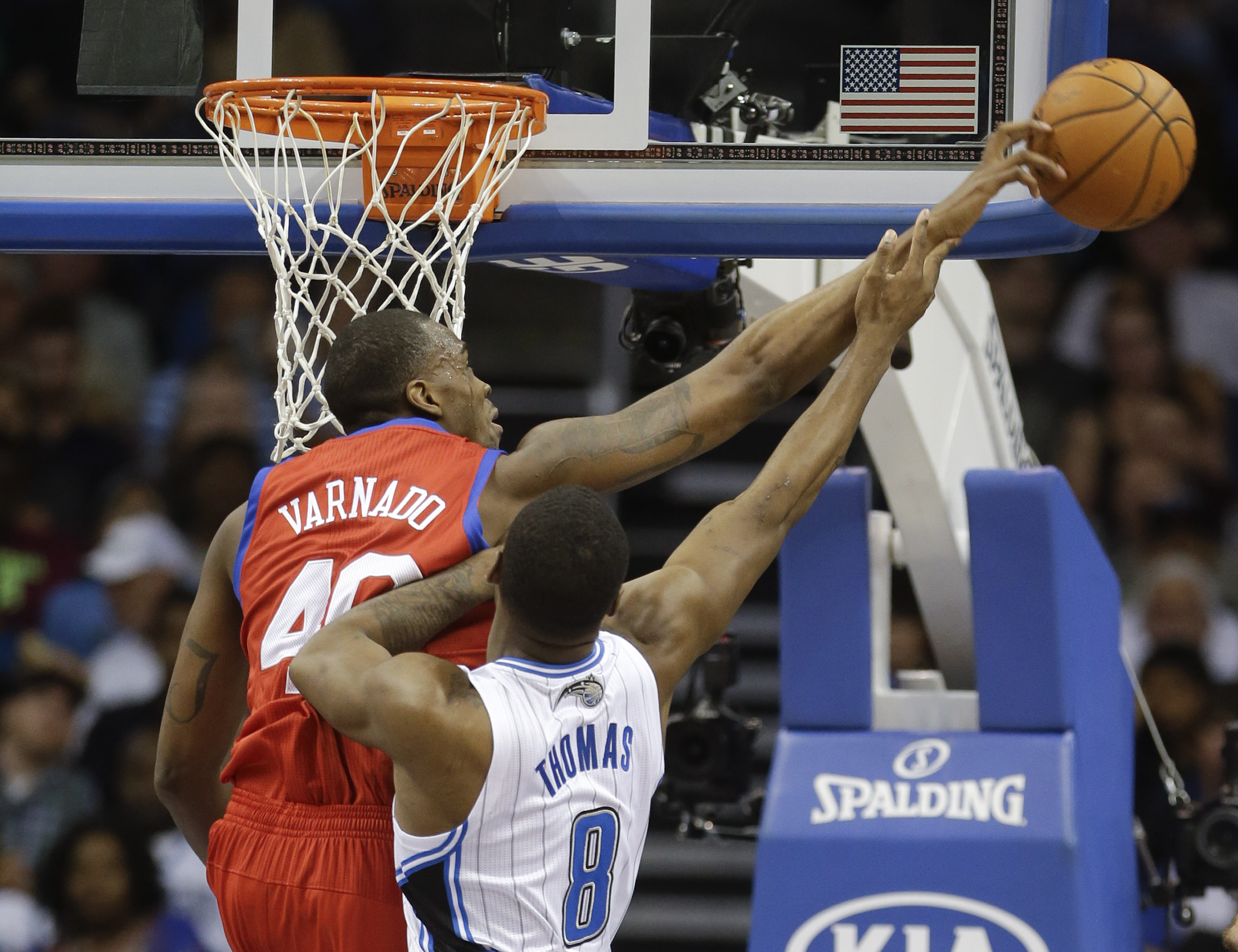 Harris has 31 and Magic extend 76ers' skid, 92-81