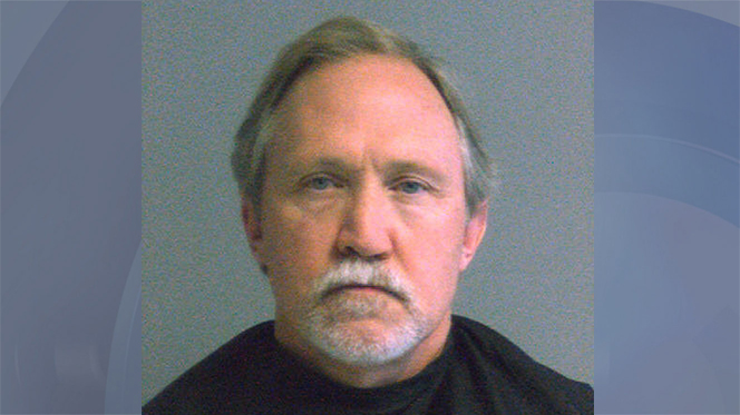 Police: Georgia elementary school principal intended to have sex with child