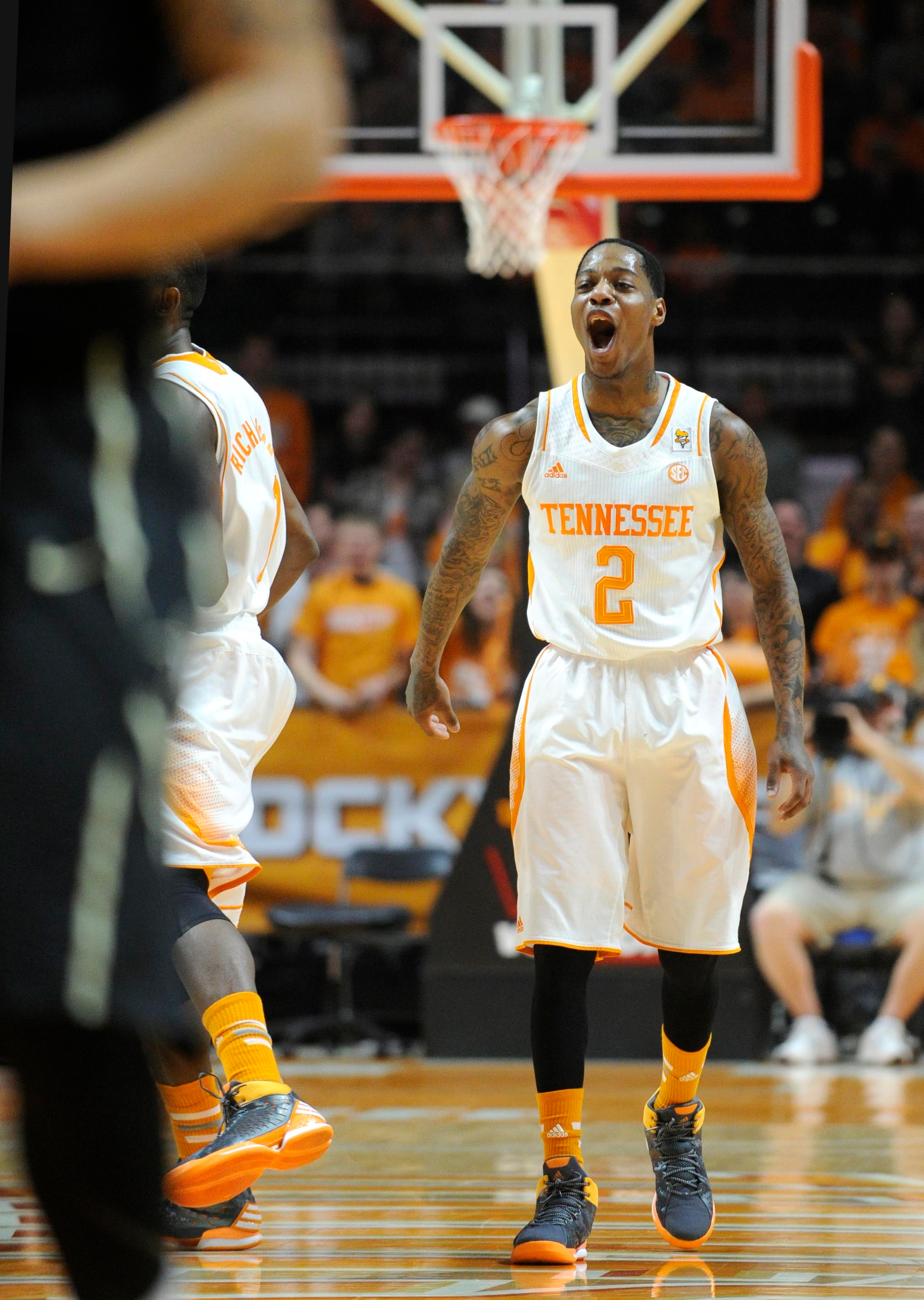 Tennessee's Barton bouncing back from slump