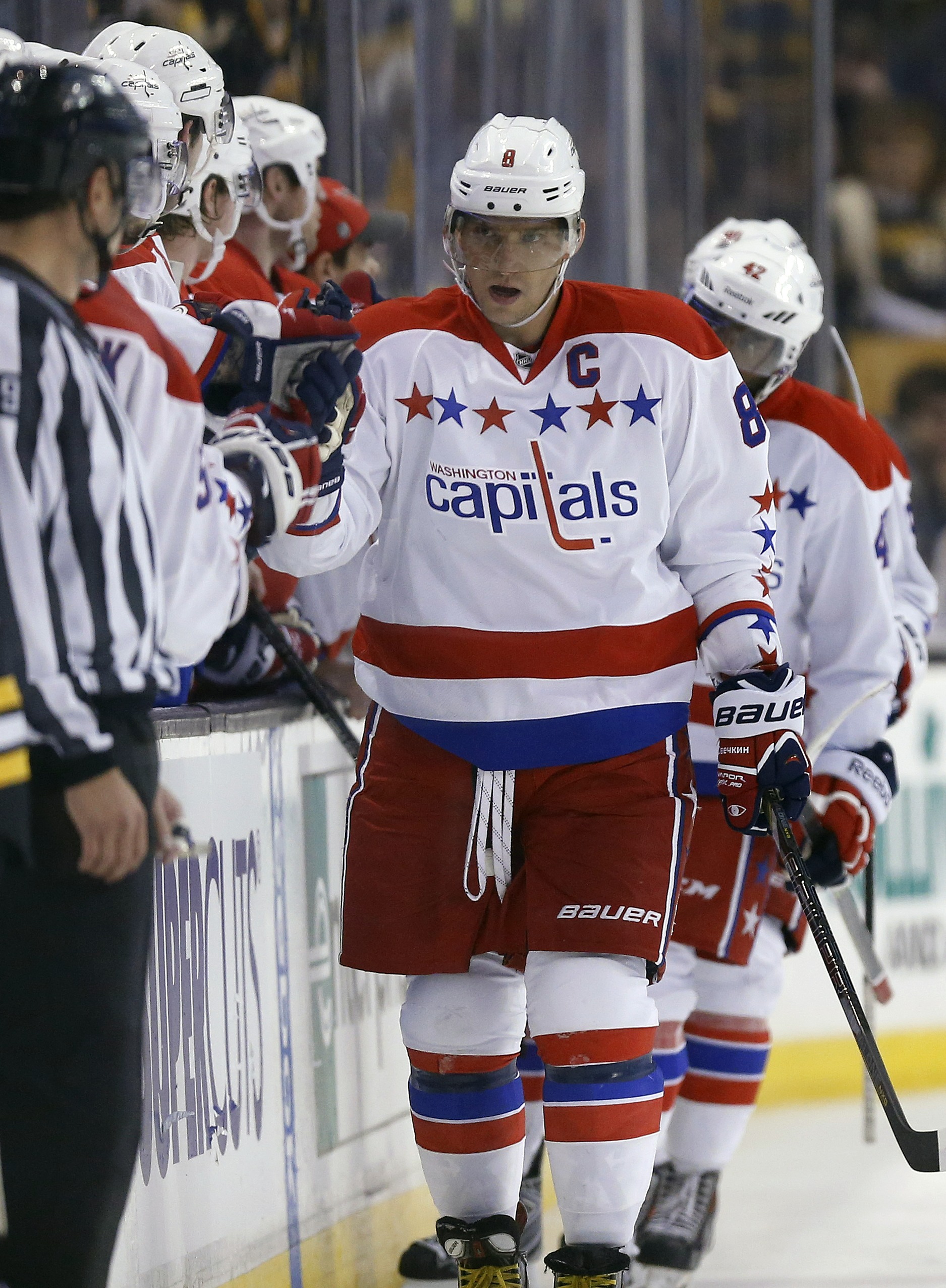 Capitals pick up LW Penner, dump RW Erat in trades