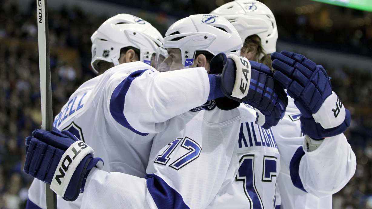Blues rally past Lightning 4-2