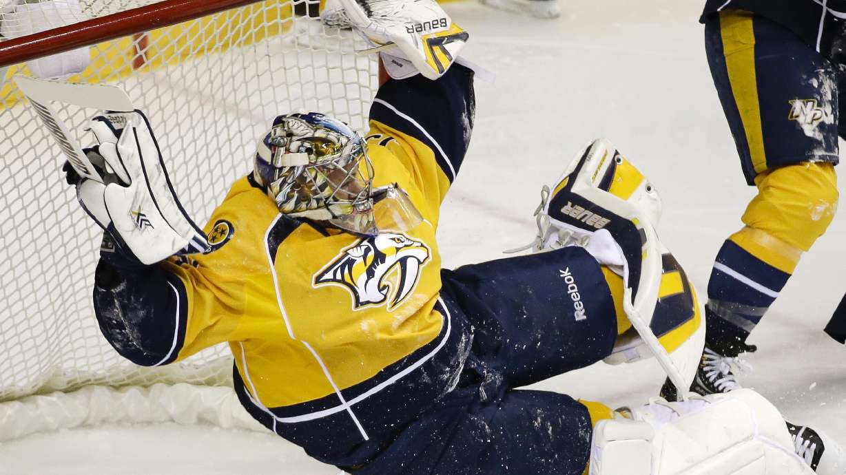 Niskanen has 2 goals, Penguins beat Predators 3-1