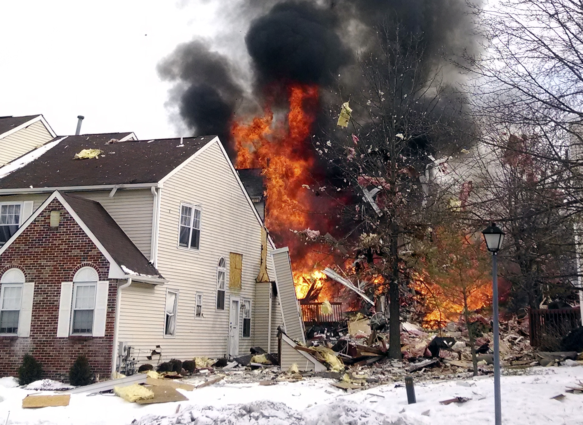 Probe begins of NJ blast that killed 1, injured 7