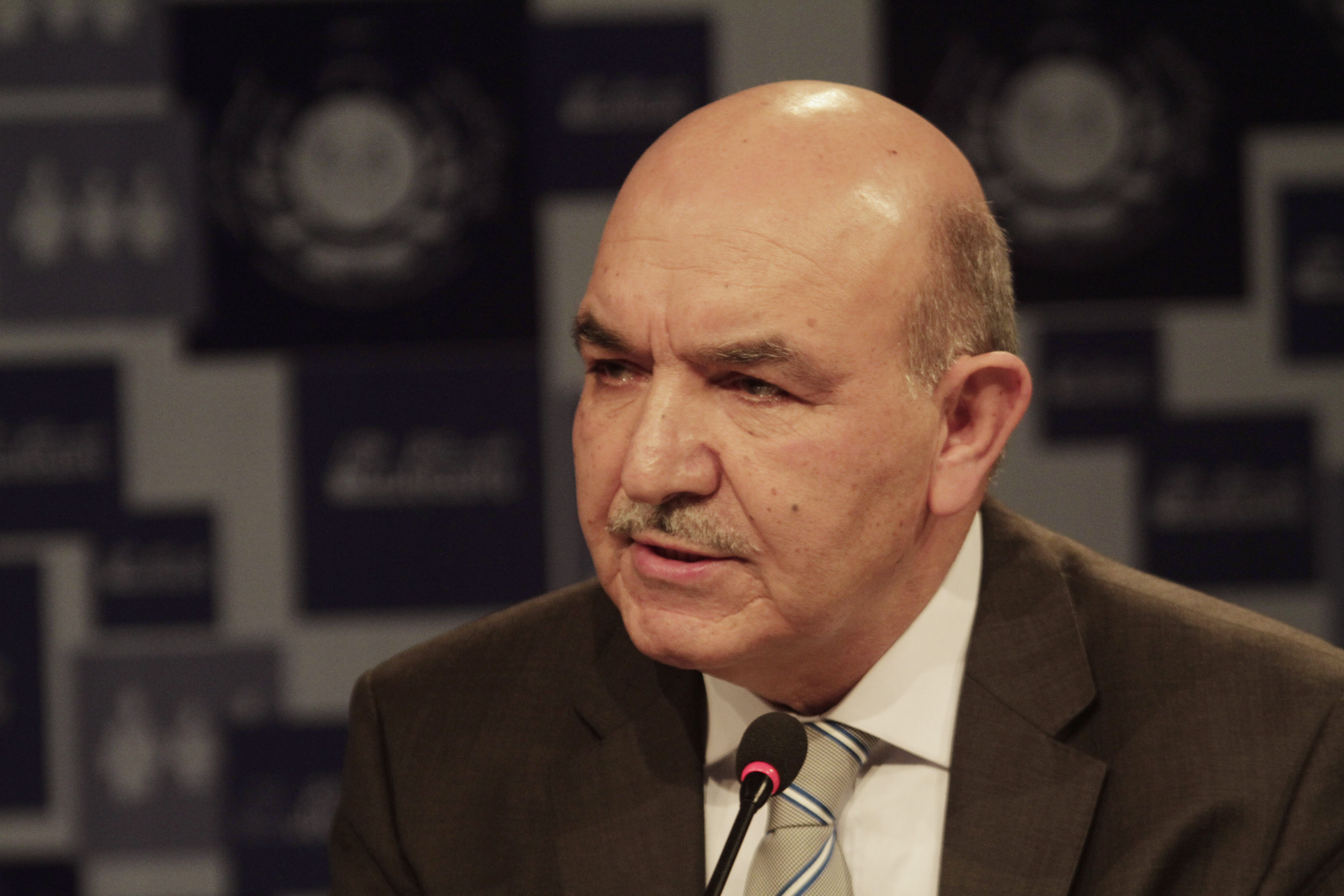 Qayyum Karzai quits Afghan presidential race