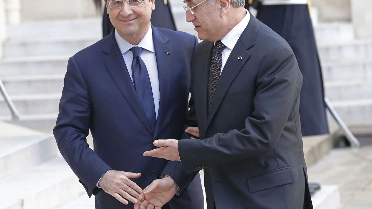 Leaders meet in Paris to win help for Lebanon