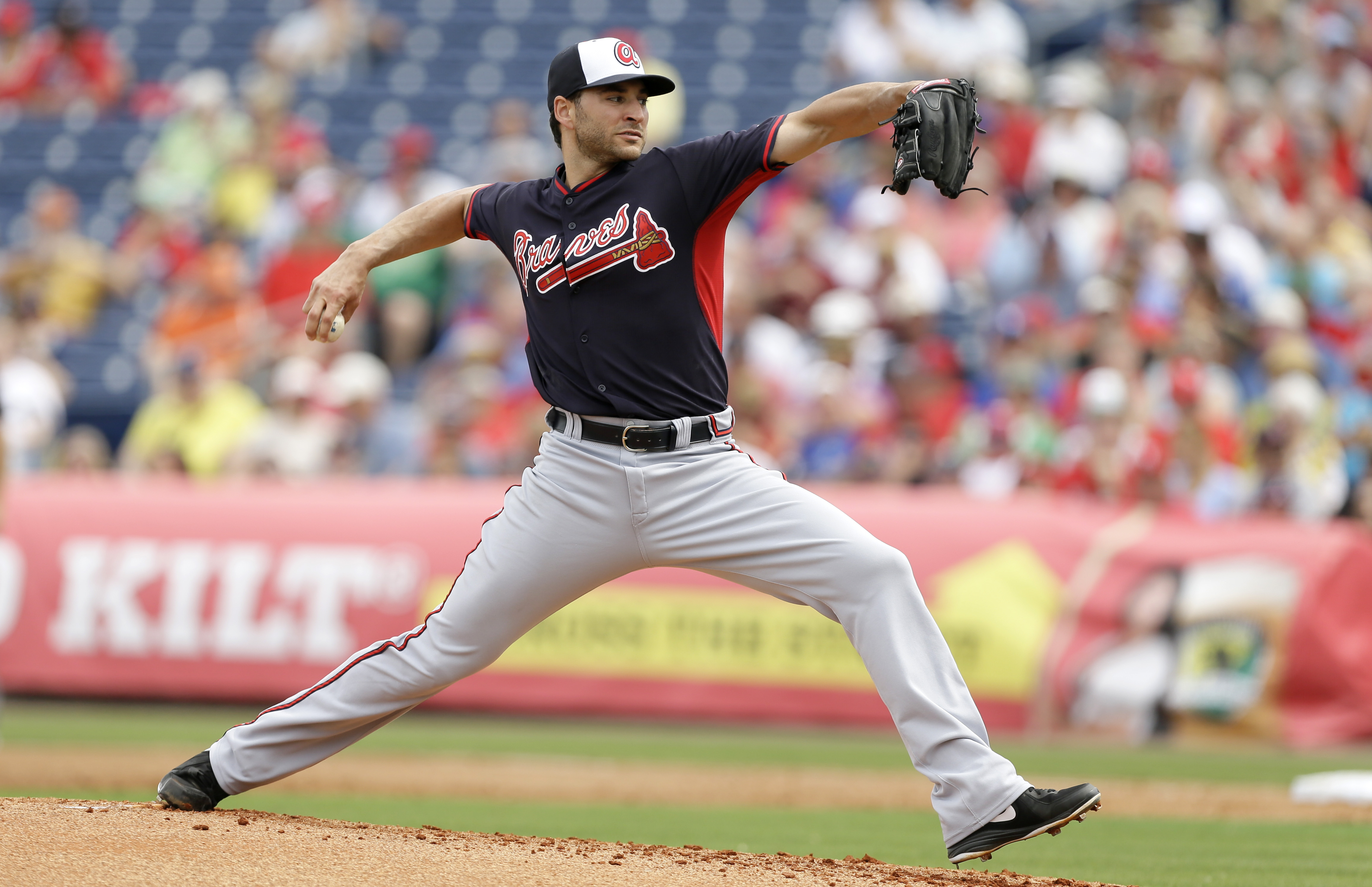 Braves' Beachy sharp in second start