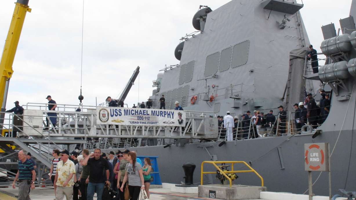 Towed Canadian ship to arrive at Pearl Harbor