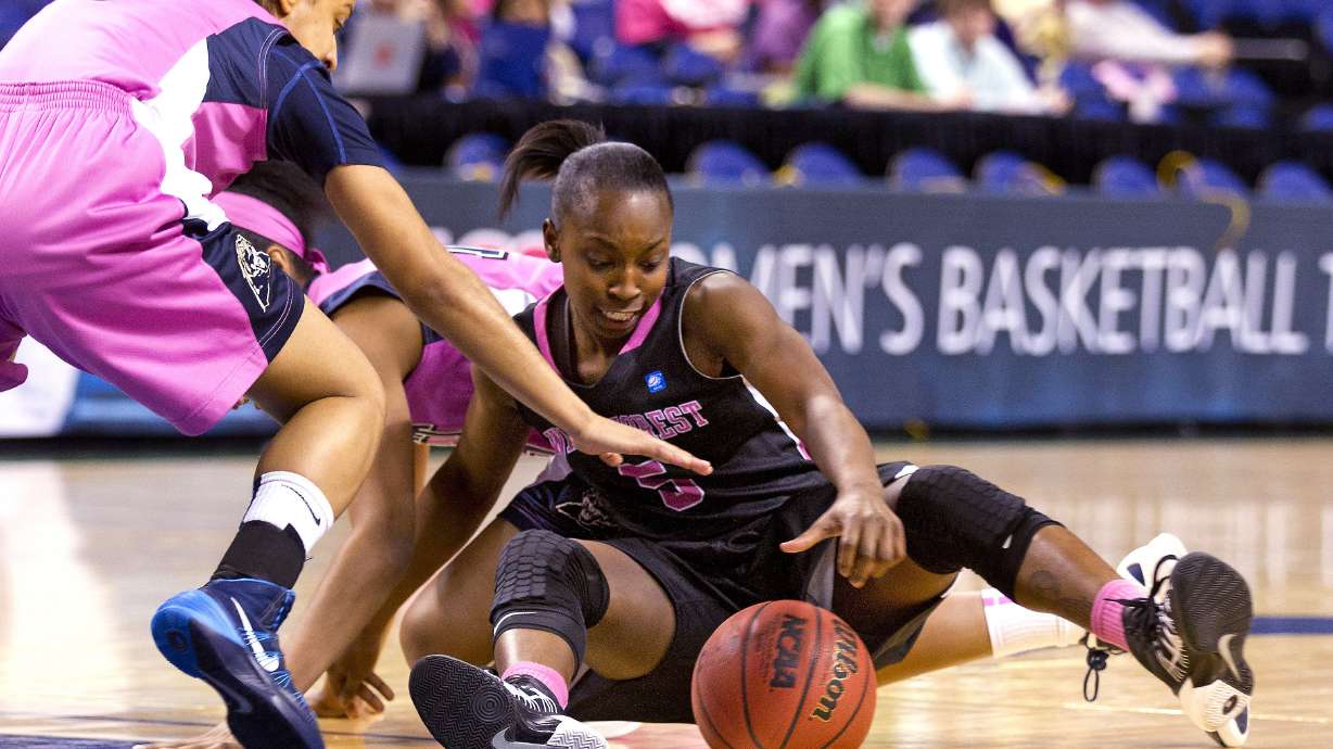 Wake Forest women top Pitt 72-58 in ACC tourney