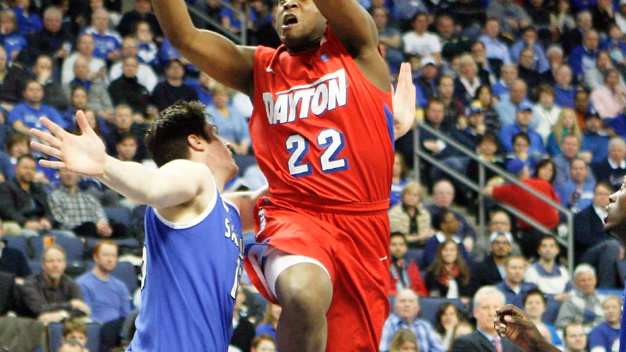 Dayton knocks off No. 17 Saint Louis 72-67